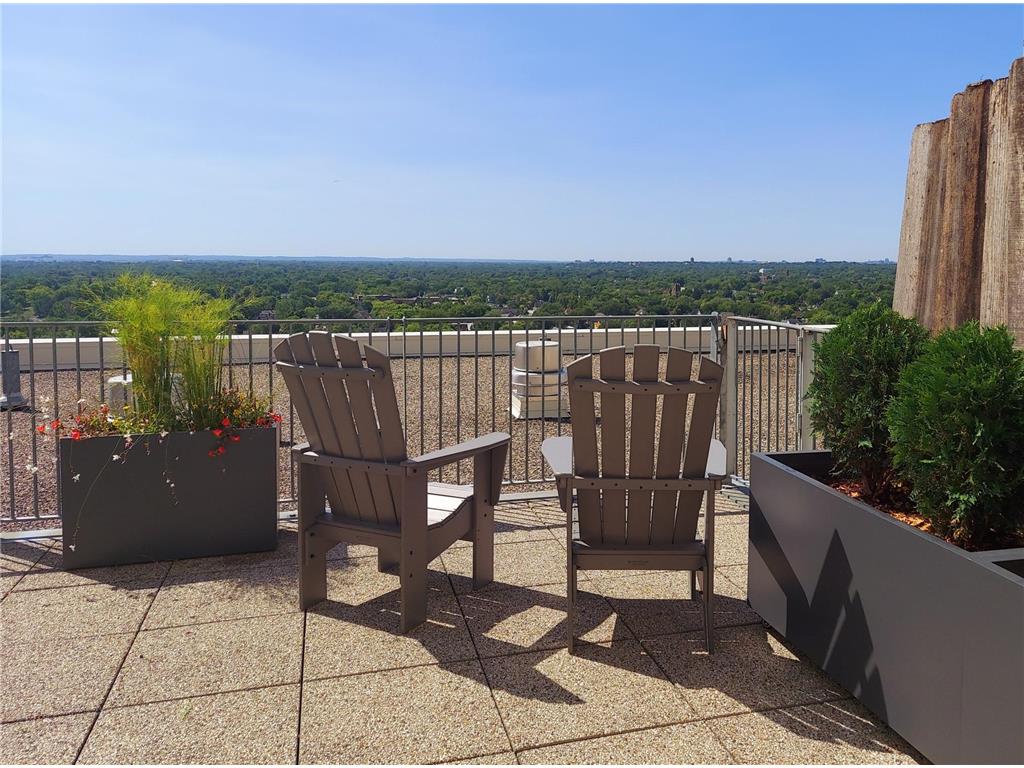 2929 Chicago Avenue #1002 Minneapolis MN 55407 7063276 image4