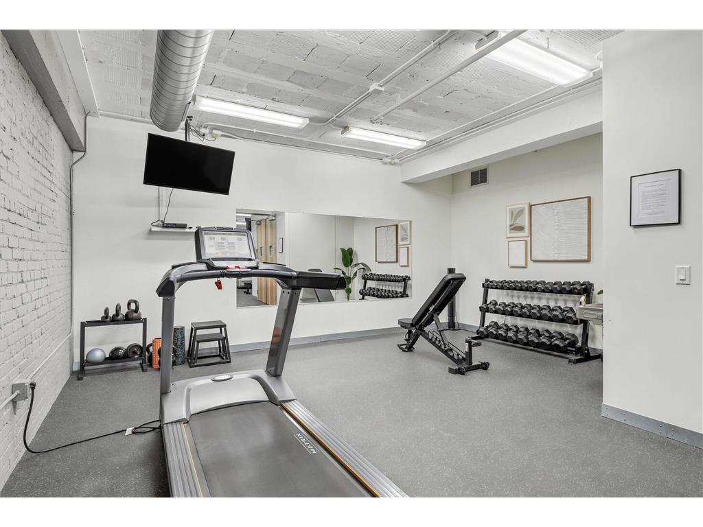 2929 Chicago Avenue #1002 Minneapolis MN 55407 7063276 image56