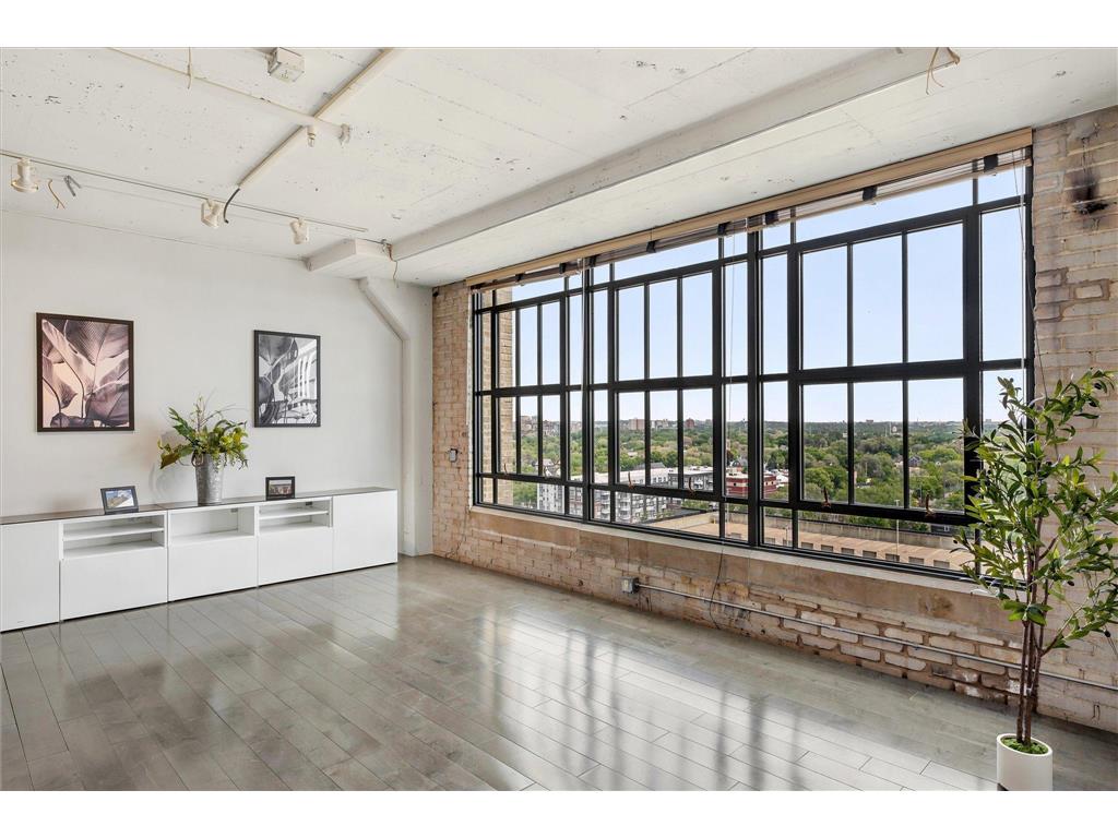 2929 Chicago Avenue #1002 Minneapolis MN 55407 7063276 image6