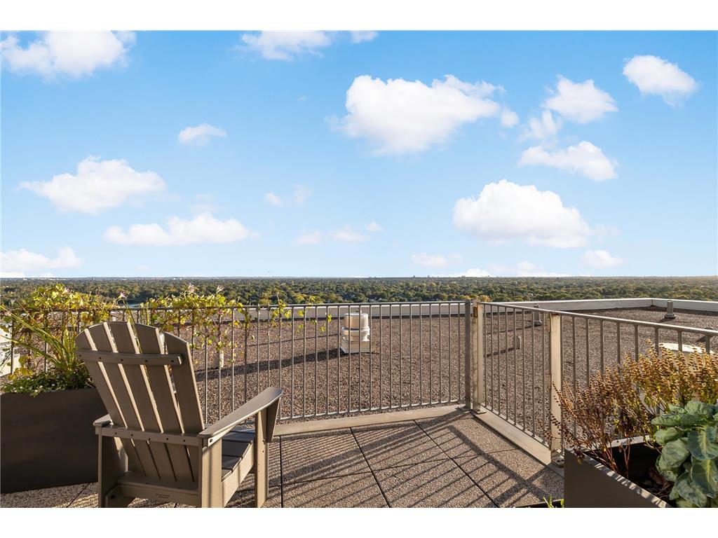 2929 Chicago Avenue #1003 Minneapolis MN 55407 6800881 image10