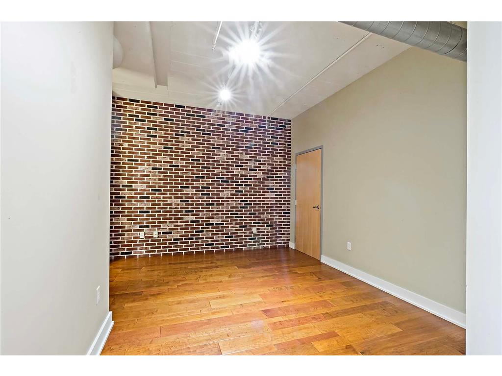 2929 Chicago Avenue #1003 Minneapolis MN 55407 6800881 image37