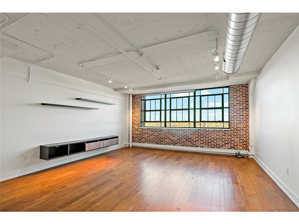 2929 Chicago Avenue #1003 Minneapolis MN 55407 6800881 image49