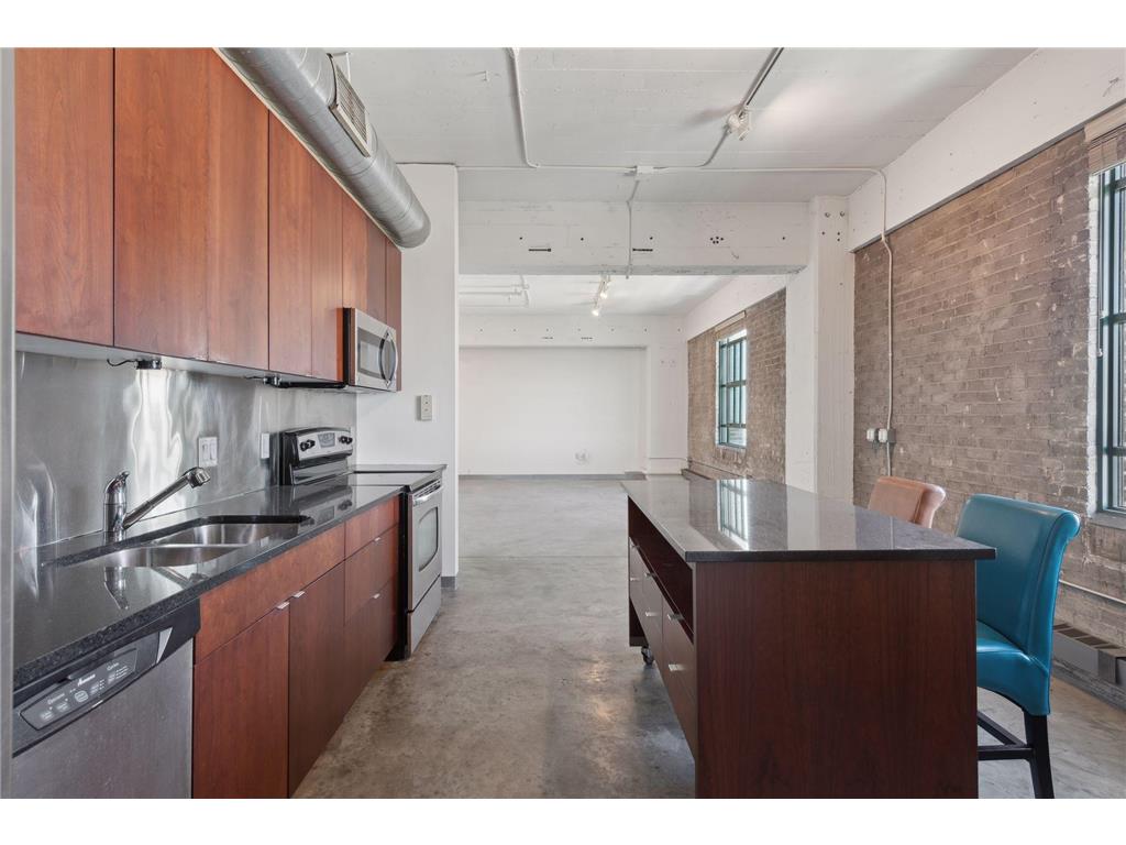 2929 Chicago Avenue #1021 Minneapolis MN 55407 6660029 image3