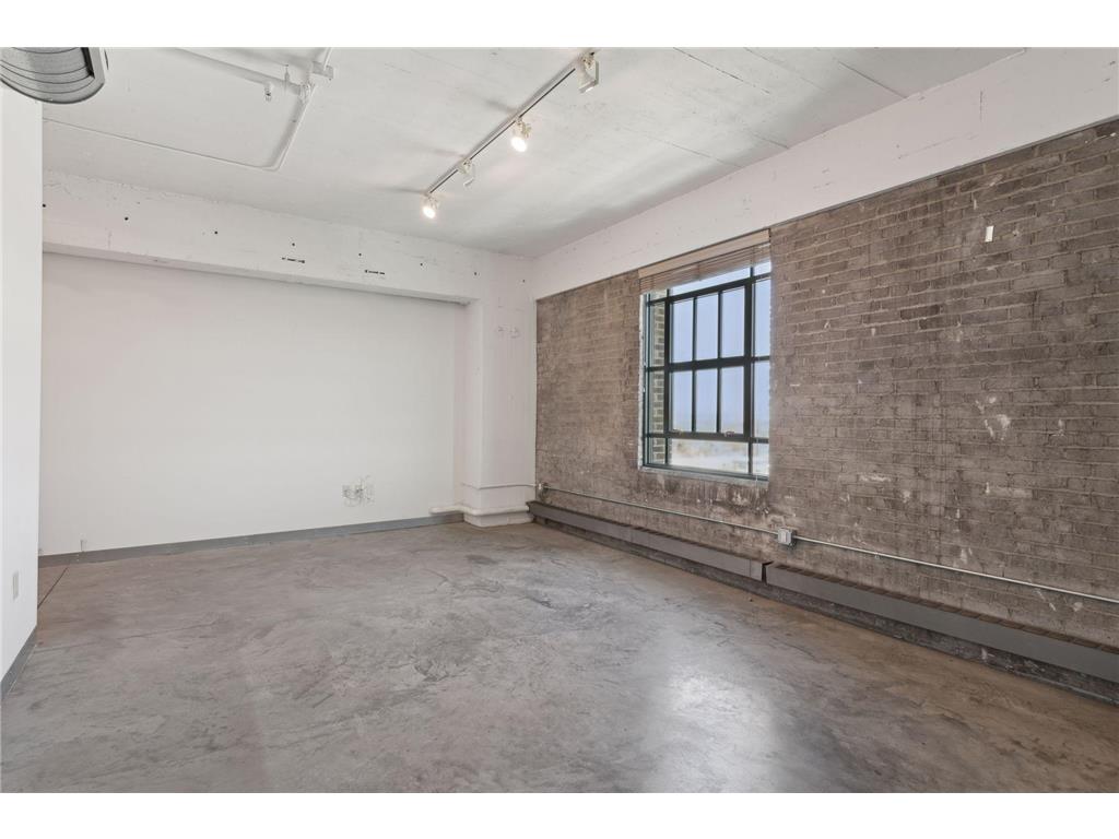 2929 Chicago Avenue #1021 Minneapolis MN 55407 6660029 image7