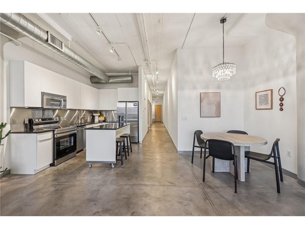2929 Chicago Avenue #1105 Minneapolis MN 55407 7080346 image12