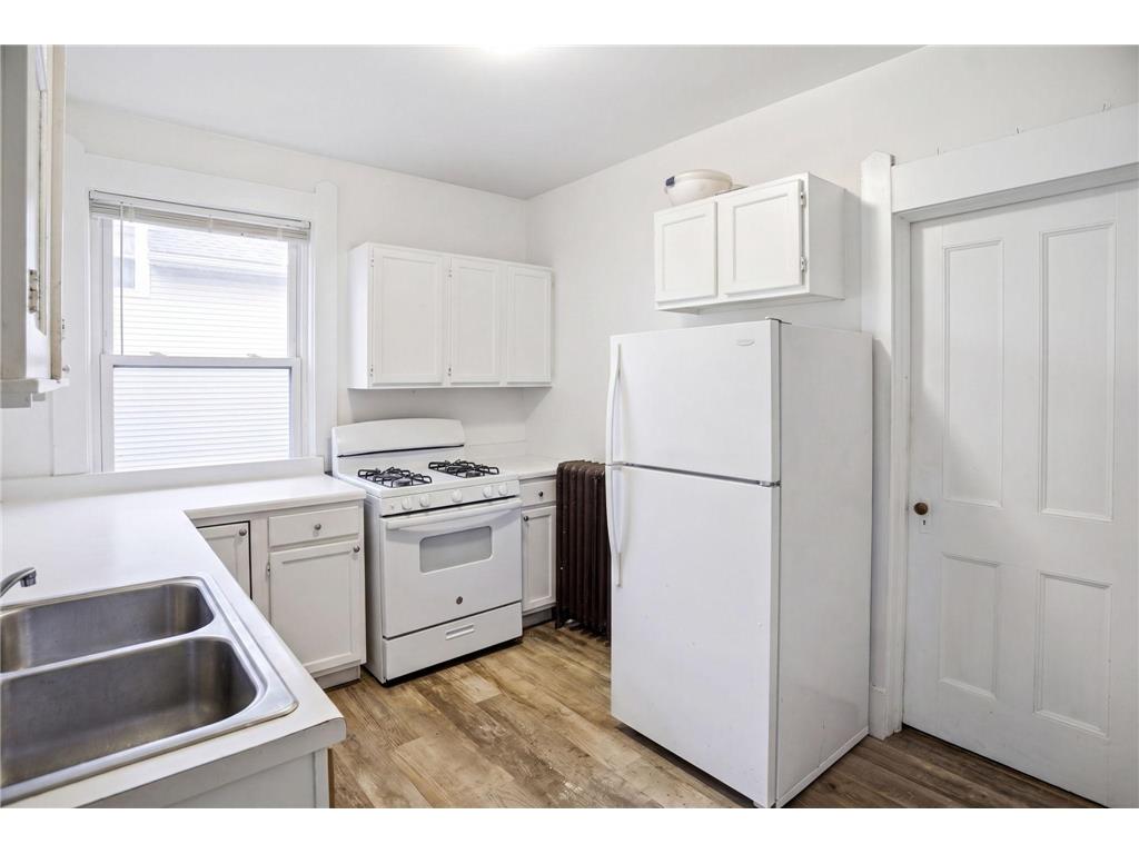 293 Dayton Avenue Saint Paul MN 55102 7075005 image7