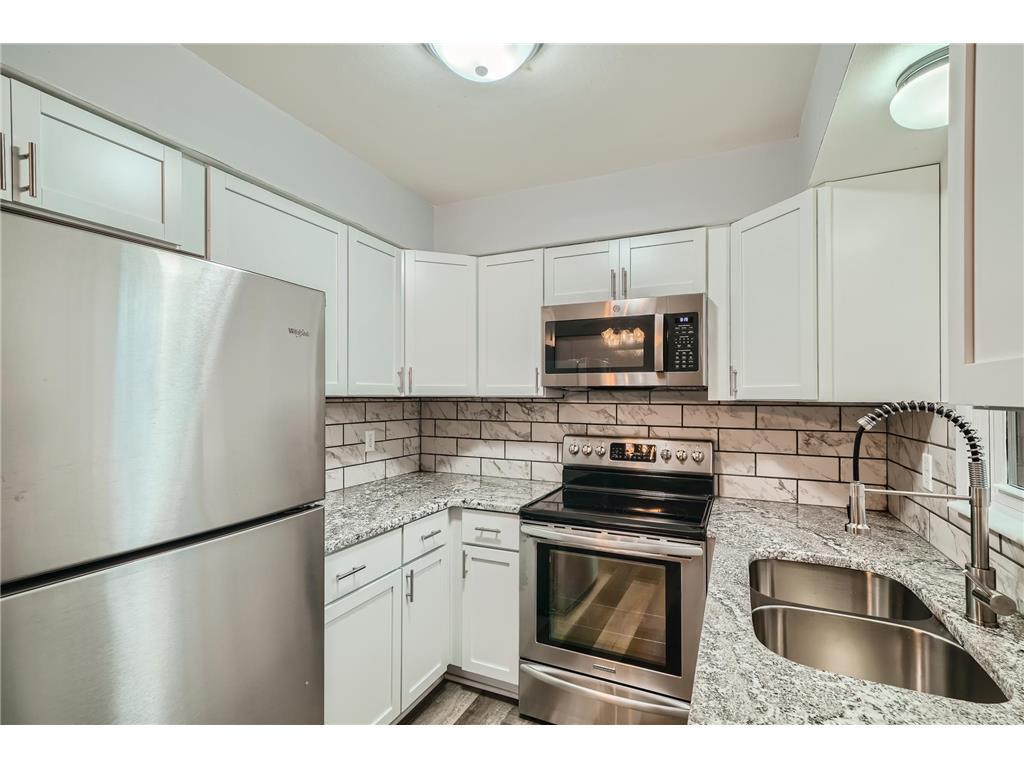 293 Walnut Lane Apple Valley MN 55124 6455804 image1