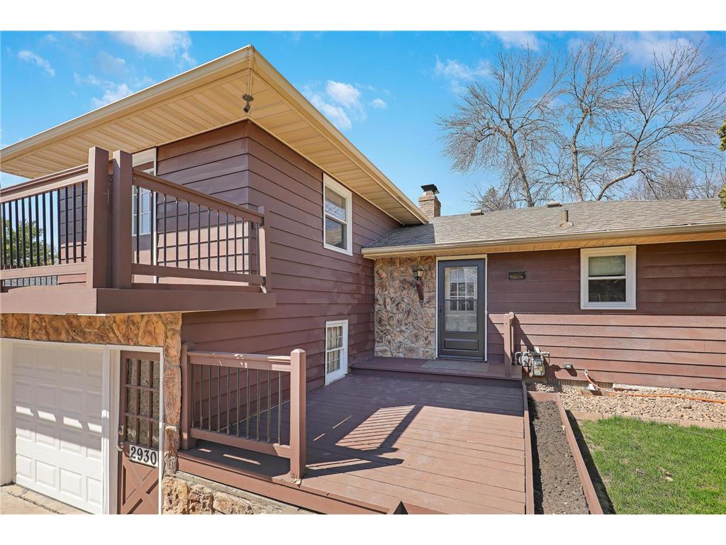 2930 Bay Street Minnetonka MN 55391 - Lake Minnetonka 7095350 image1