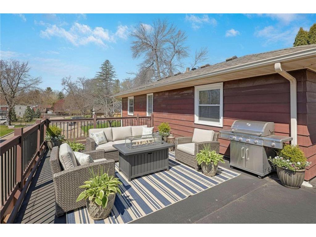 2930 Bay Street Minnetonka MN 55391 - Lake Minnetonka 7095350 image12