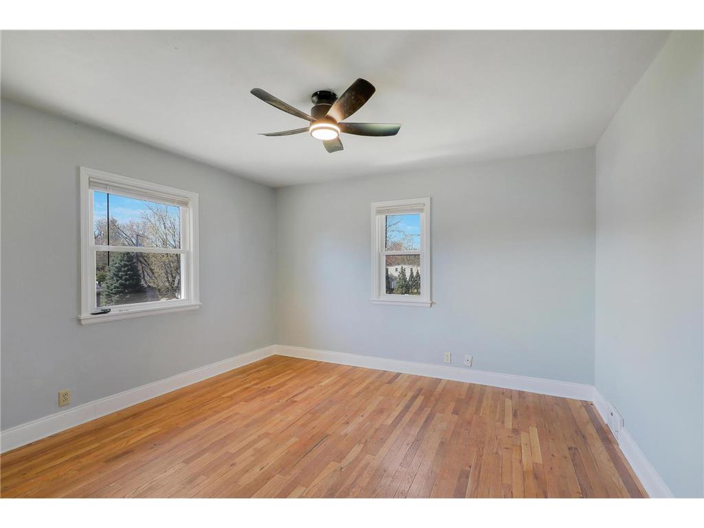 2930 Bay Street Minnetonka MN 55391 - Lake Minnetonka 7095350 image13