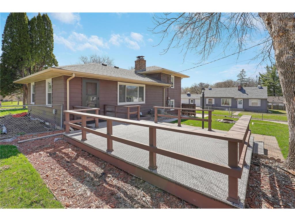 2930 Bay Street Minnetonka MN 55391 - Lake Minnetonka 7095350 image31