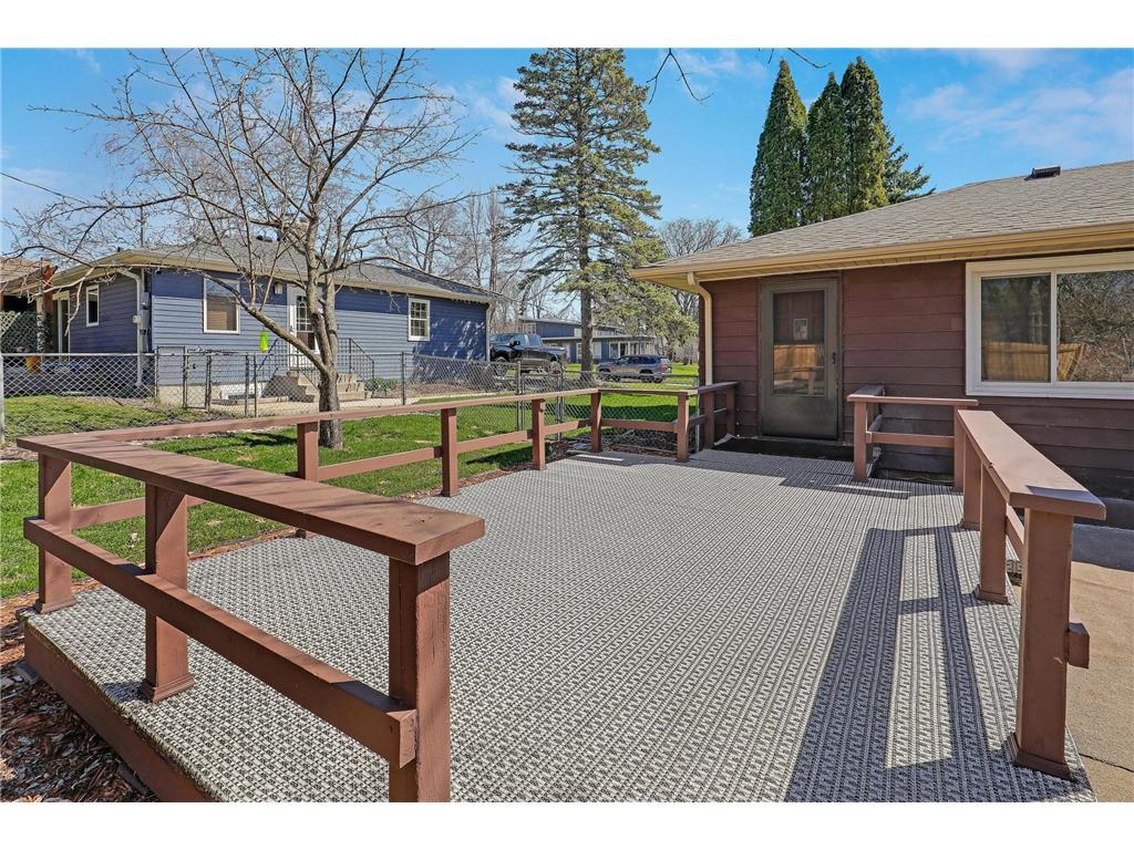 2930 Bay Street Minnetonka MN 55391 - Lake Minnetonka 7095350 image34