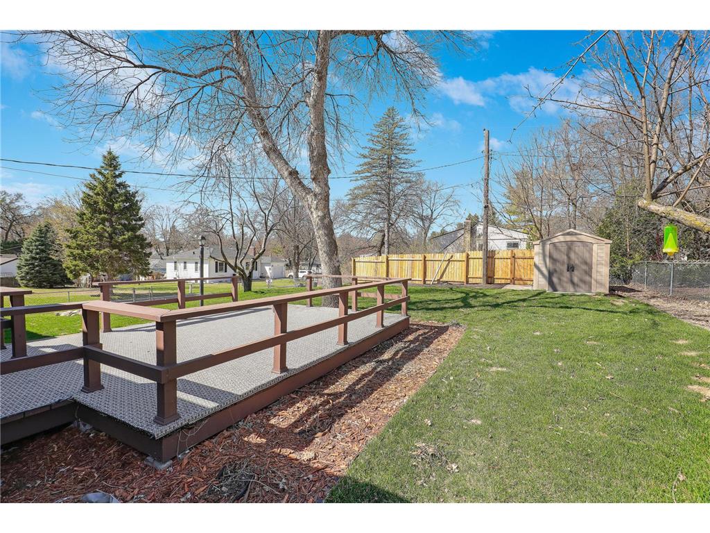 2930 Bay Street Minnetonka MN 55391 - Lake Minnetonka 7095350 image36