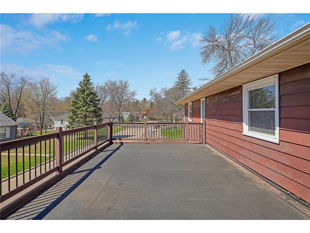 2930 Bay Street Minnetonka MN 55391 - Lake Minnetonka 7095350 image40