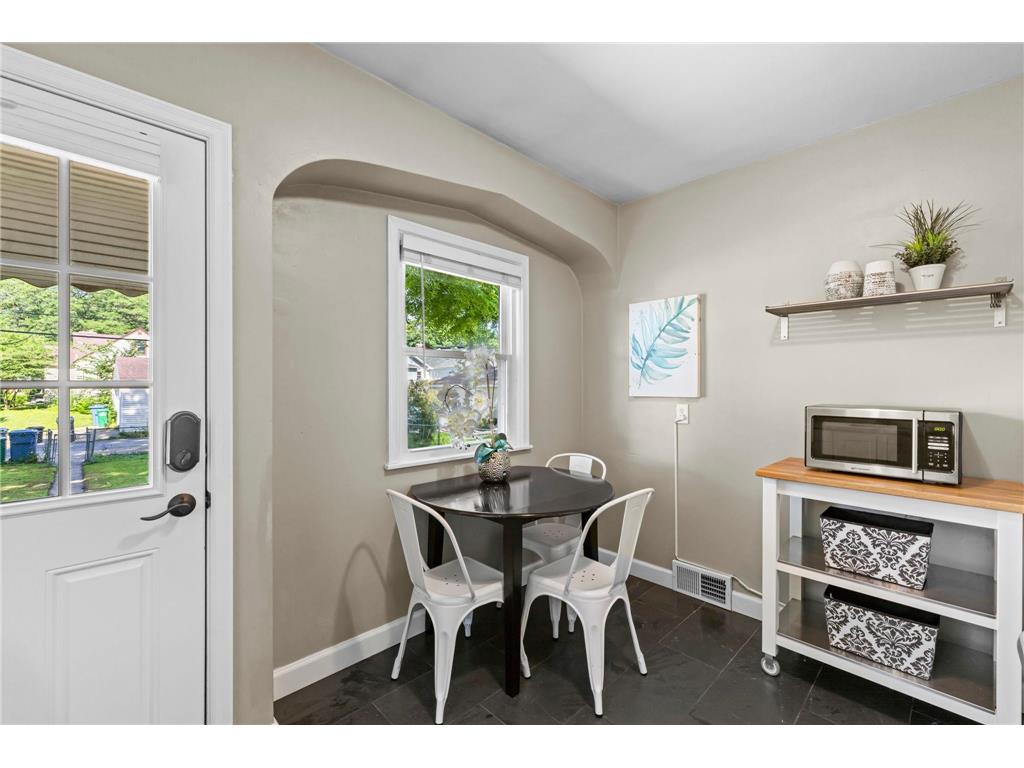 2930 Cleveland Street NE Minneapolis MN 55418 7108118 image11