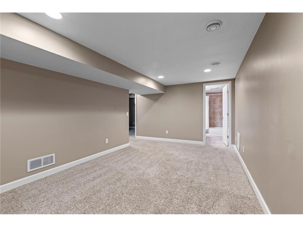 2930 Cleveland Street NE Minneapolis MN 55418 7108118 image26