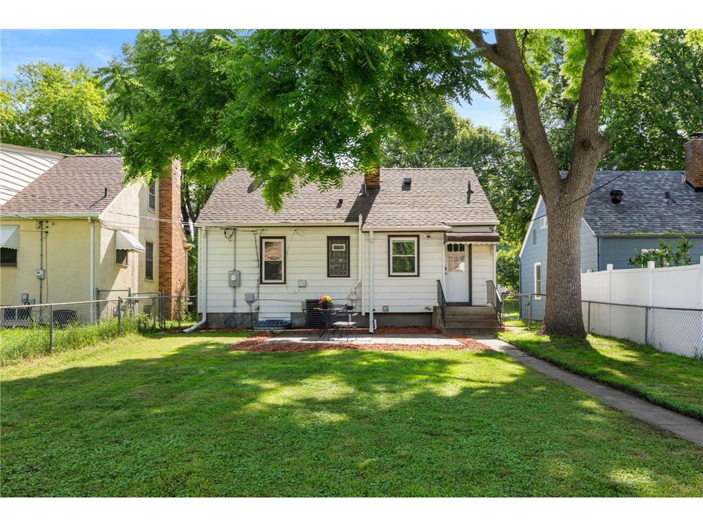 2930 Cleveland Street NE Minneapolis MN 55418 7108118 image34