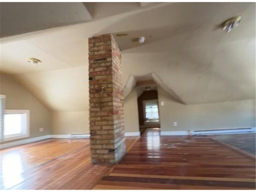 2930 Girard Avenue N Minneapolis MN 55411 7055471 image10