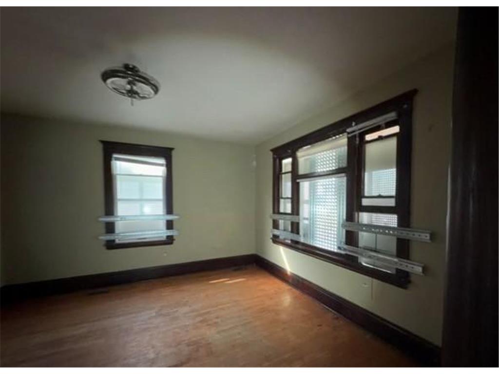 2930 Girard Avenue N Minneapolis MN 55411 7055471 image4
