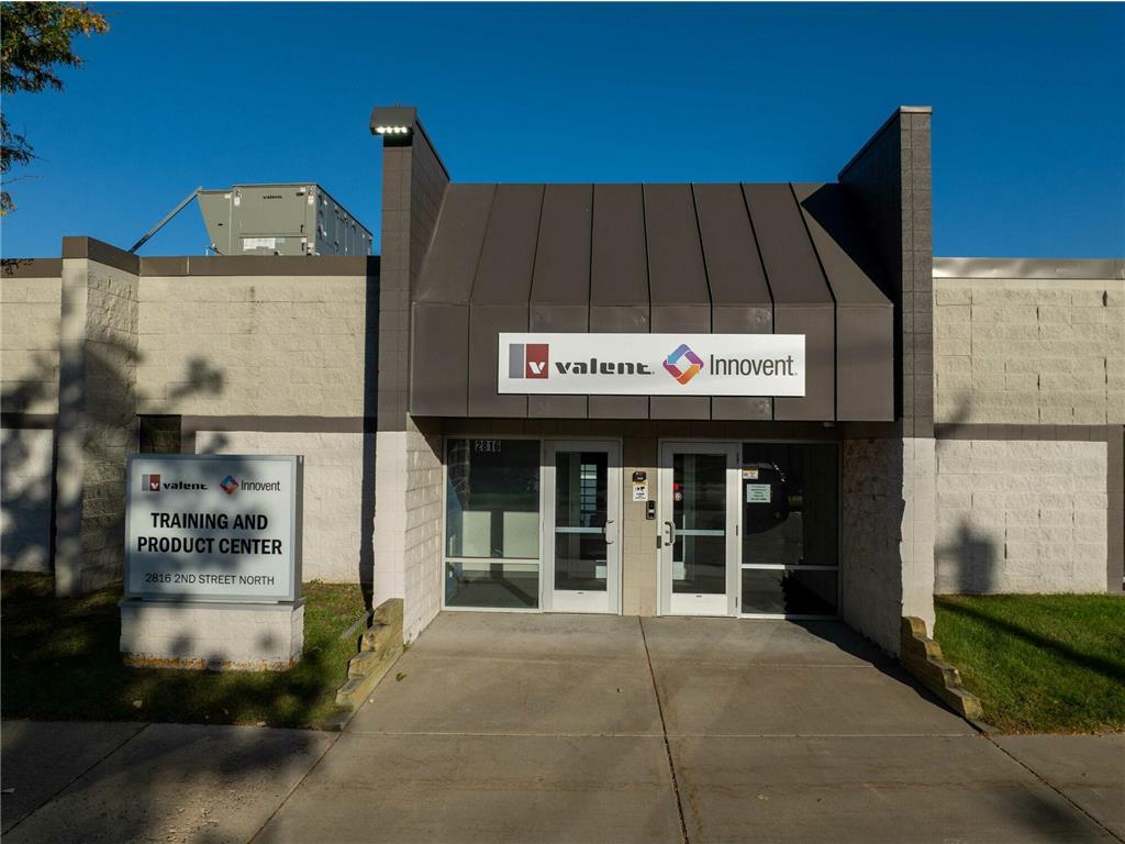 2930 N 2nd Street Minneapolis MN 55411 7077168 image21