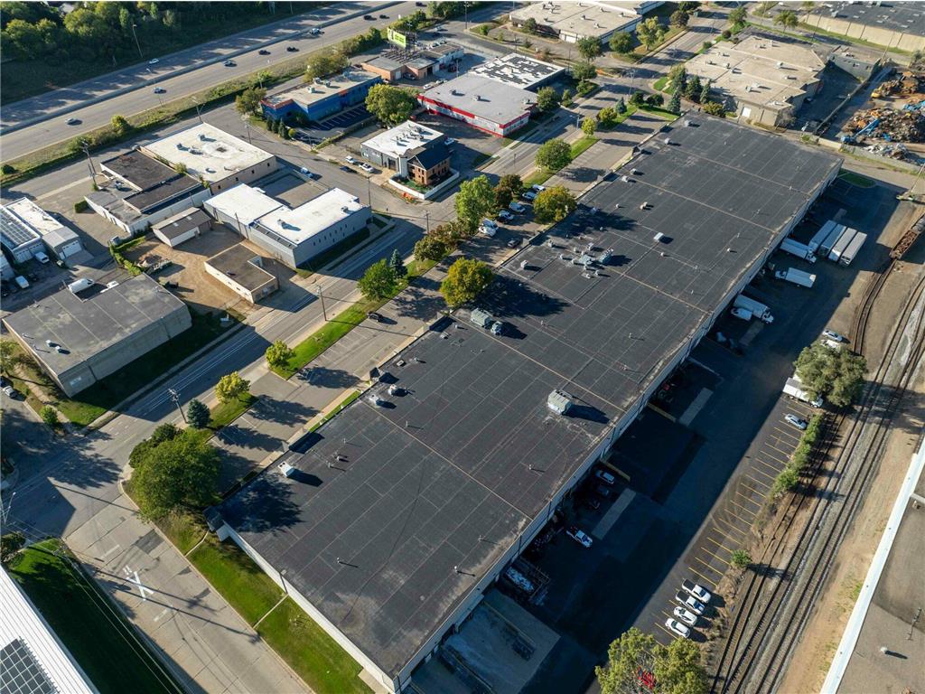 2930 N 2nd Street Minneapolis MN 55411 7077168 image36