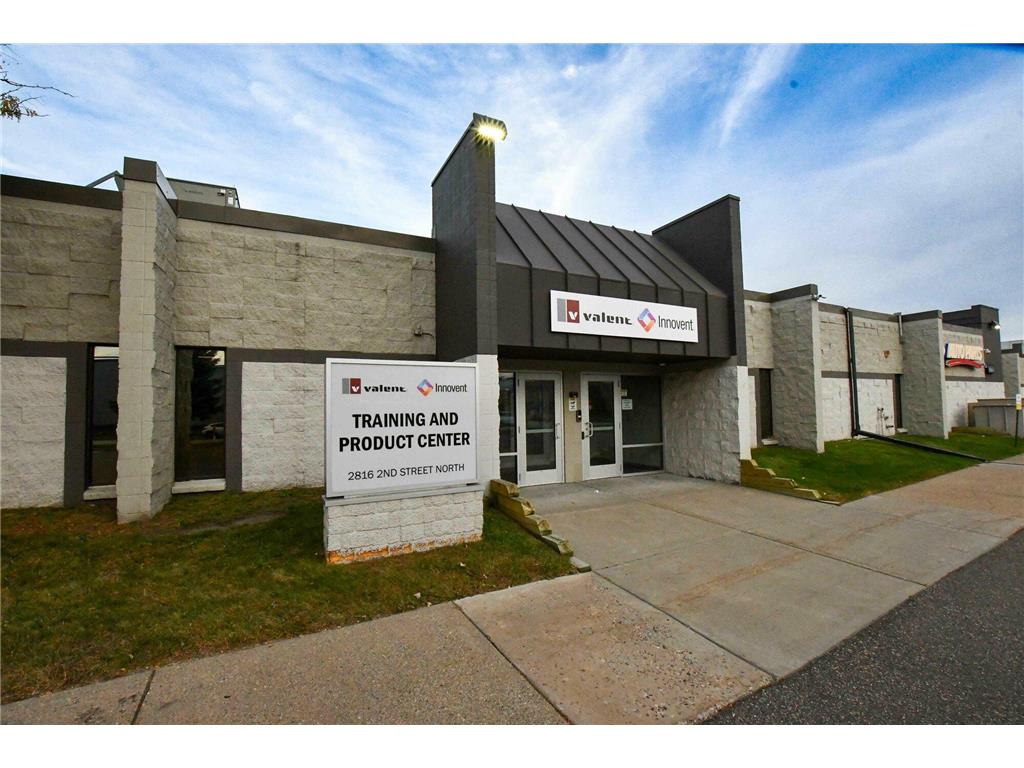 2930 N 2nd Street Minneapolis MN 55411 7077168 image89