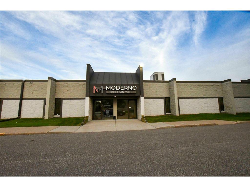 2930 N 2nd Street Minneapolis MN 55411 7077168 image95