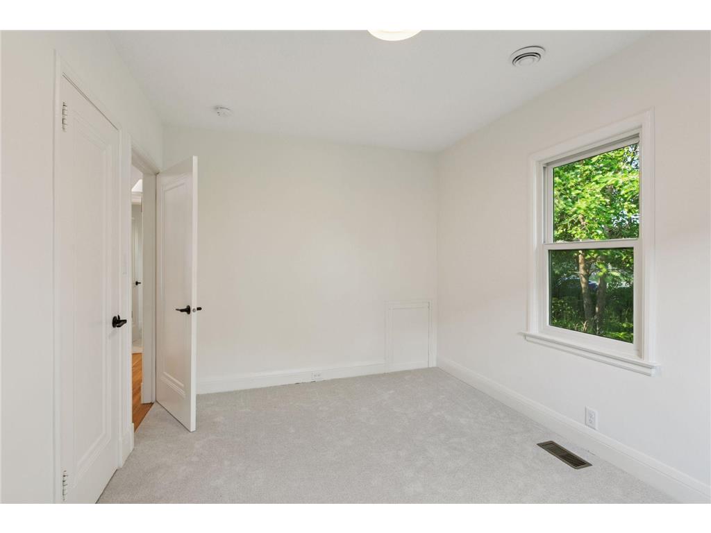 2930 Salem Avenue Saint Louis Park MN 55416 6809168 image28