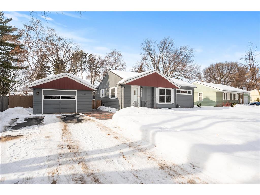 2931 Albert Street N Roseville MN 55113 6327296 image1