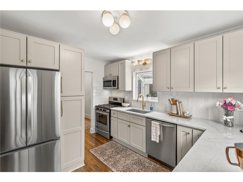 2931 Edgewood Avenue S Saint Louis Park MN 55426 7082181 image3