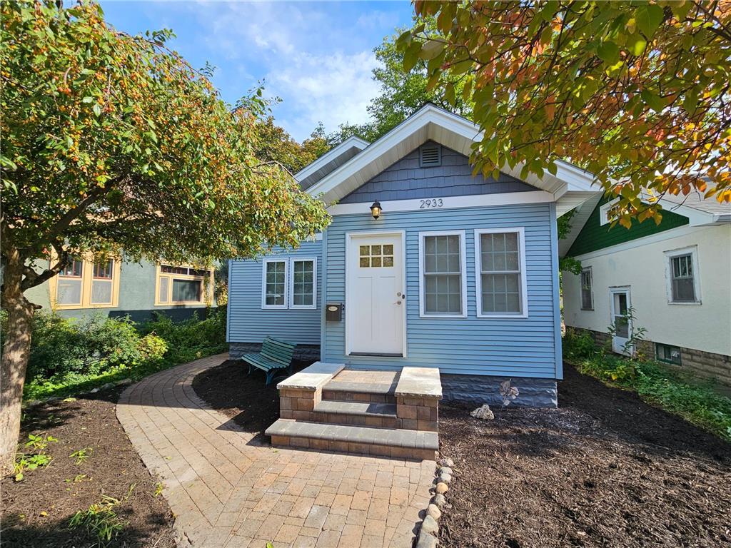 2933 35th Avenue S Minneapolis MN 55406 6450030 image1