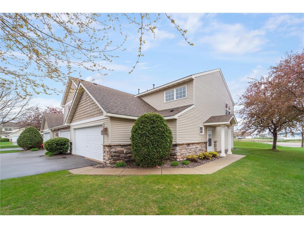 2933 Philipp Avenue Shakopee MN 55379 6576085 image1