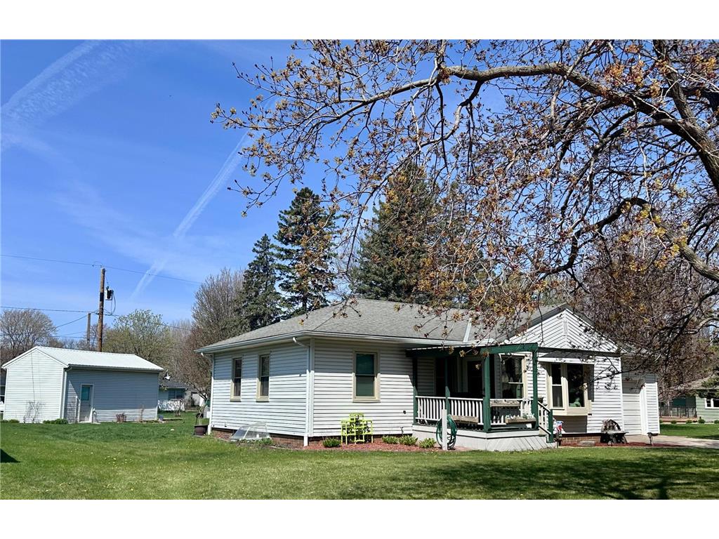 2934 Oak Avenue Slayton MN 56172 7067487 image2