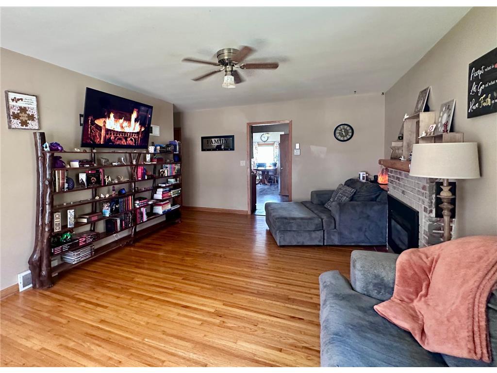 2934 Oak Avenue Slayton MN 56172 7067487 image6