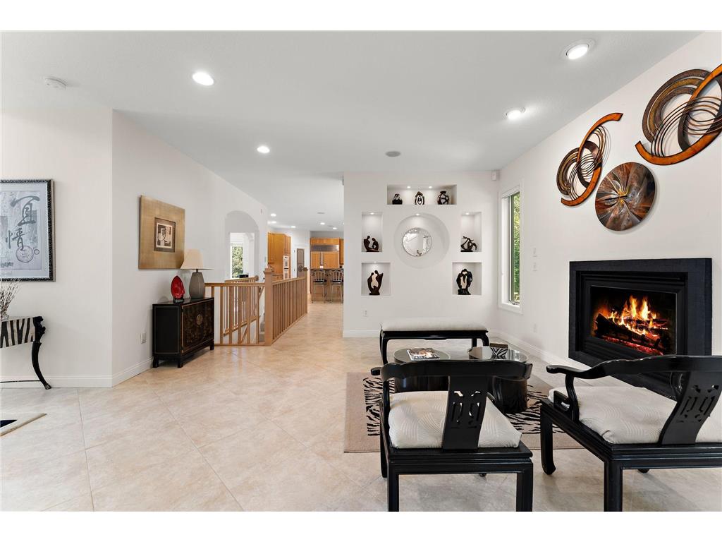 2935 Minnehaha Curve E Minnetonka MN 55391 6747102 image25