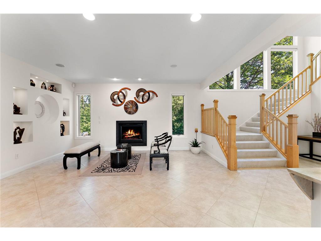 2935 Minnehaha Curve E Minnetonka MN 55391 6747102 image26