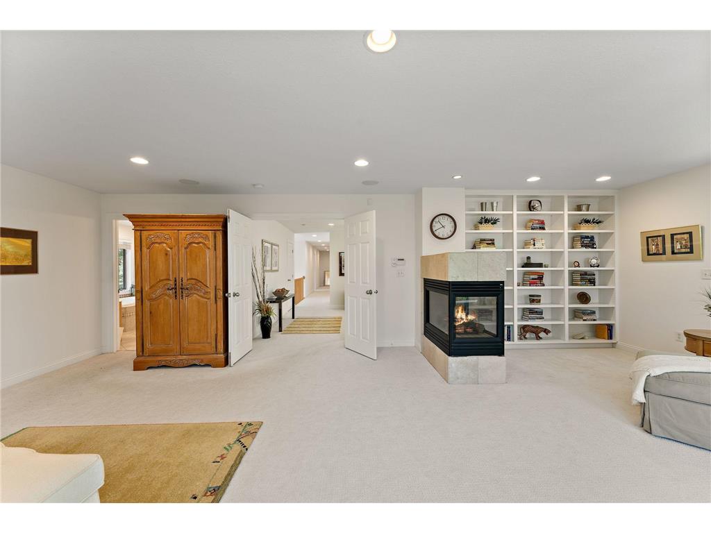 2935 Minnehaha Curve E Minnetonka MN 55391 6747102 image43