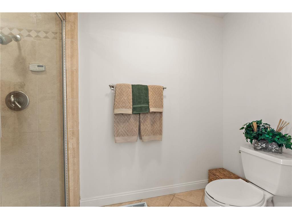 2935 Minnehaha Curve E Minnetonka MN 55391 6747102 image51