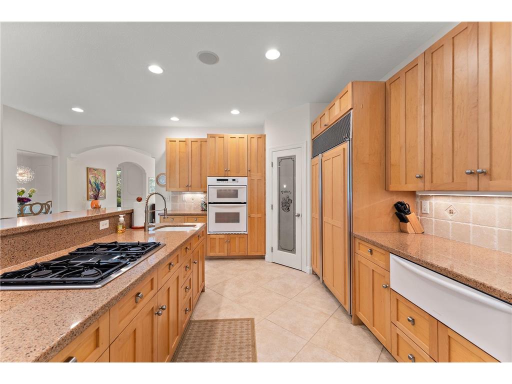 2935 Minnehaha Curve E Minnetonka MN 55391 7033954 image15