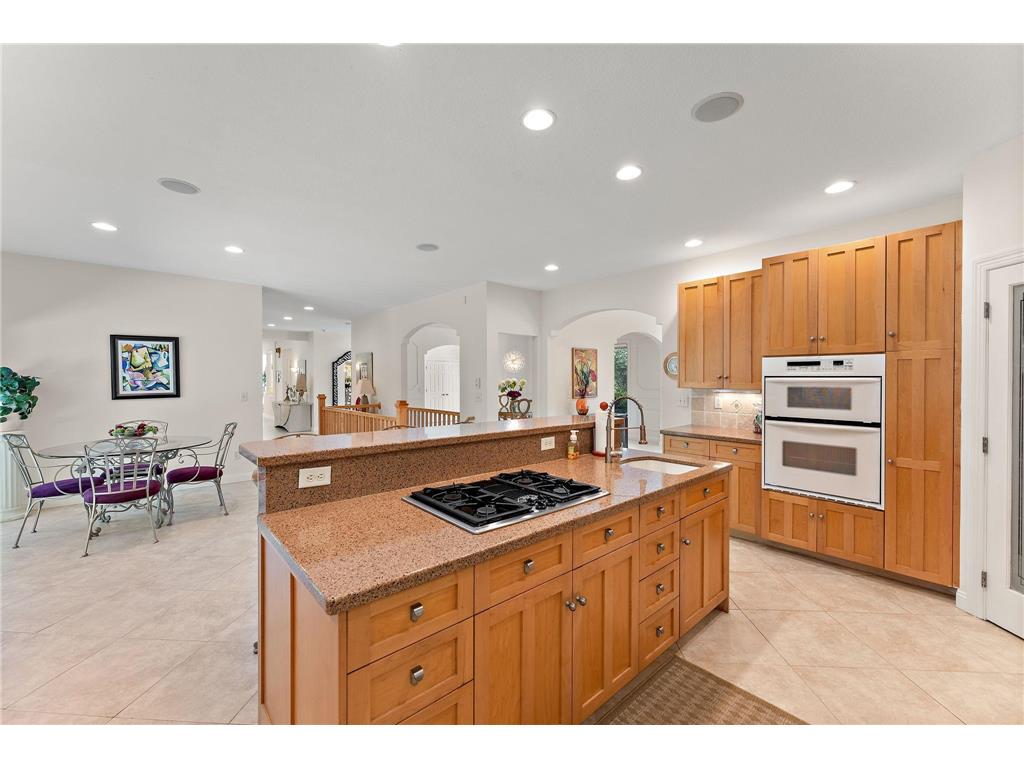 2935 Minnehaha Curve E Minnetonka MN 55391 7033954 image18