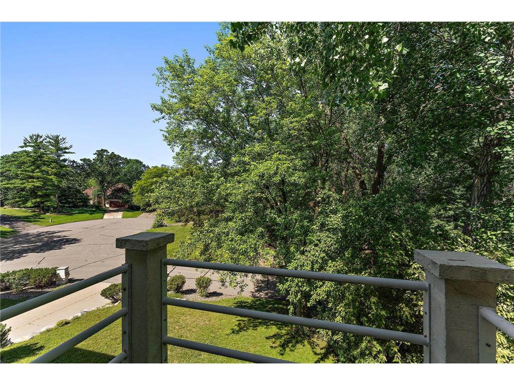 2935 Minnehaha Curve E Minnetonka MN 55391 7033954 image52