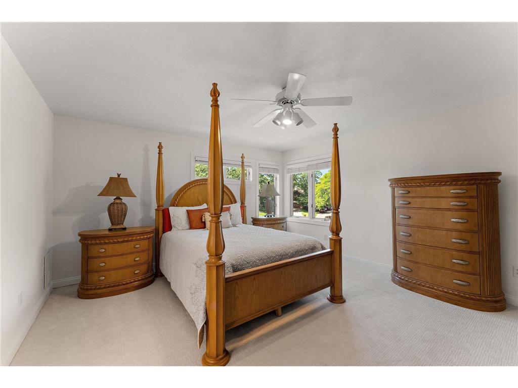 2935 Minnehaha Curve E Minnetonka MN 55391 7033954 image53