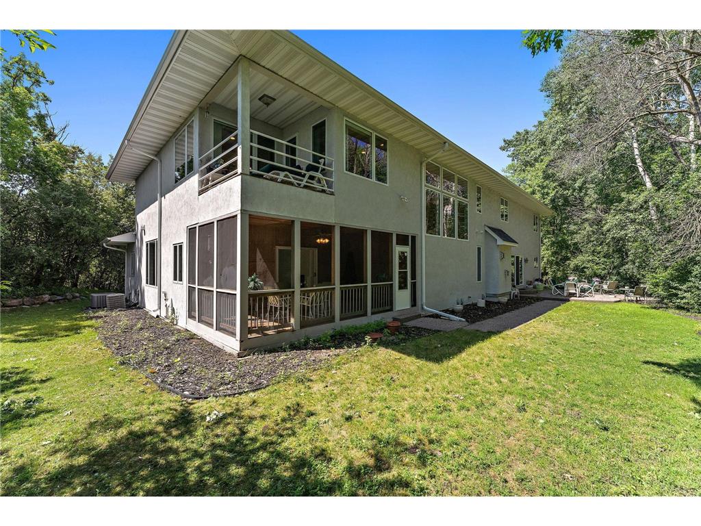 2935 Minnehaha Curve E Minnetonka MN 55391 7033954 image66