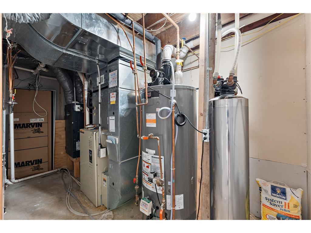 2935 Minnehaha Curve E Minnetonka MN 55391 7033954 image68