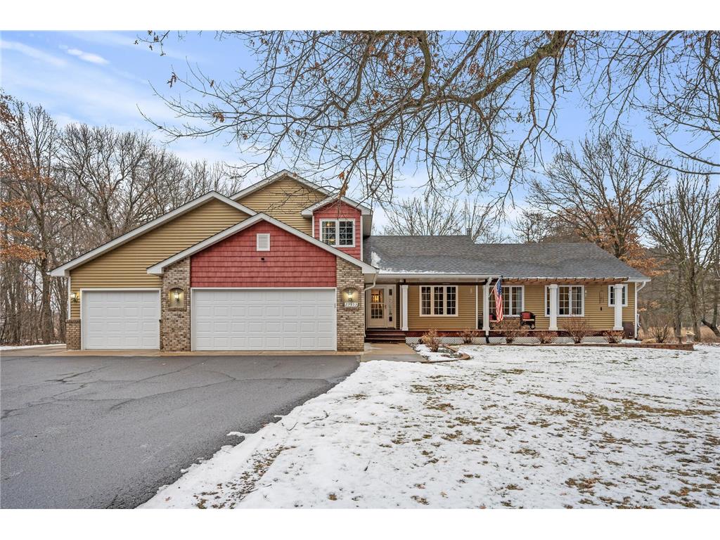 29353 Hillcrest Drive, Wyoming, MN, 55079 MLS 6477613 Edina Realty