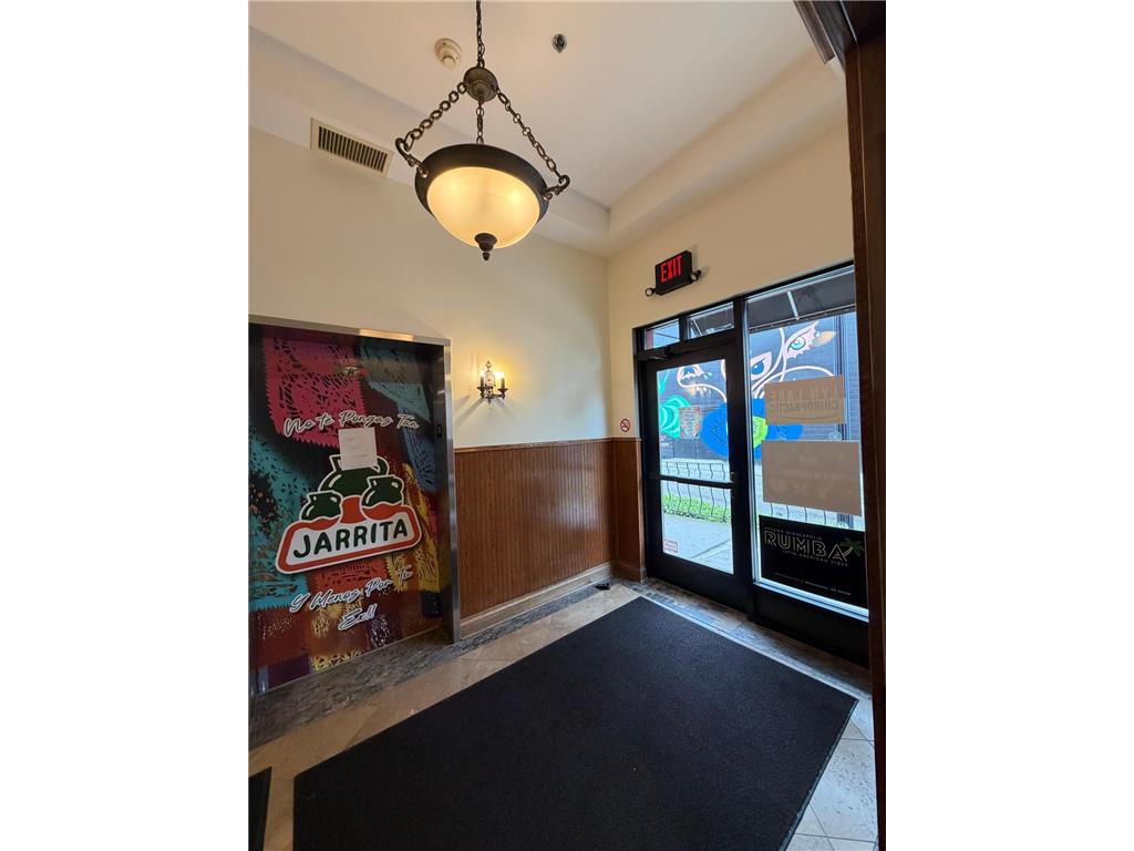 2937 Lyndale Avenue S Minneapolis MN 55408 7092578 image18