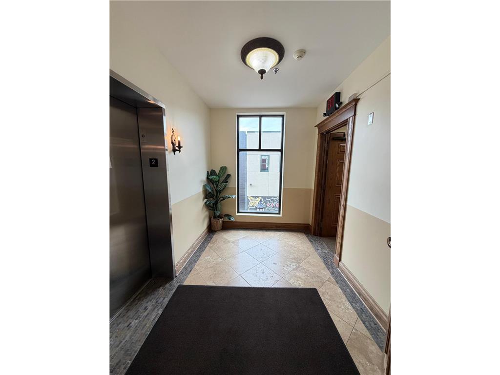 2937 Lyndale Avenue S Minneapolis MN 55408 7092578 image19