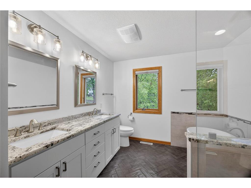 2937 Oakview Drive NE Rochester MN 55906 7075328 image28