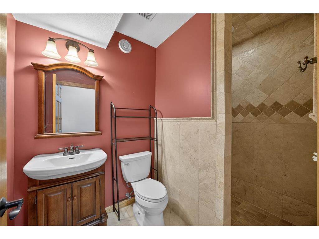 2937 Oakview Drive NE Rochester MN 55906 7075328 image38