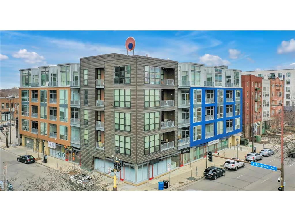 2938 Emerson Avenue S #2930 Emerson No.'s 101 & Minneapolis MN 55408 6686113 image4